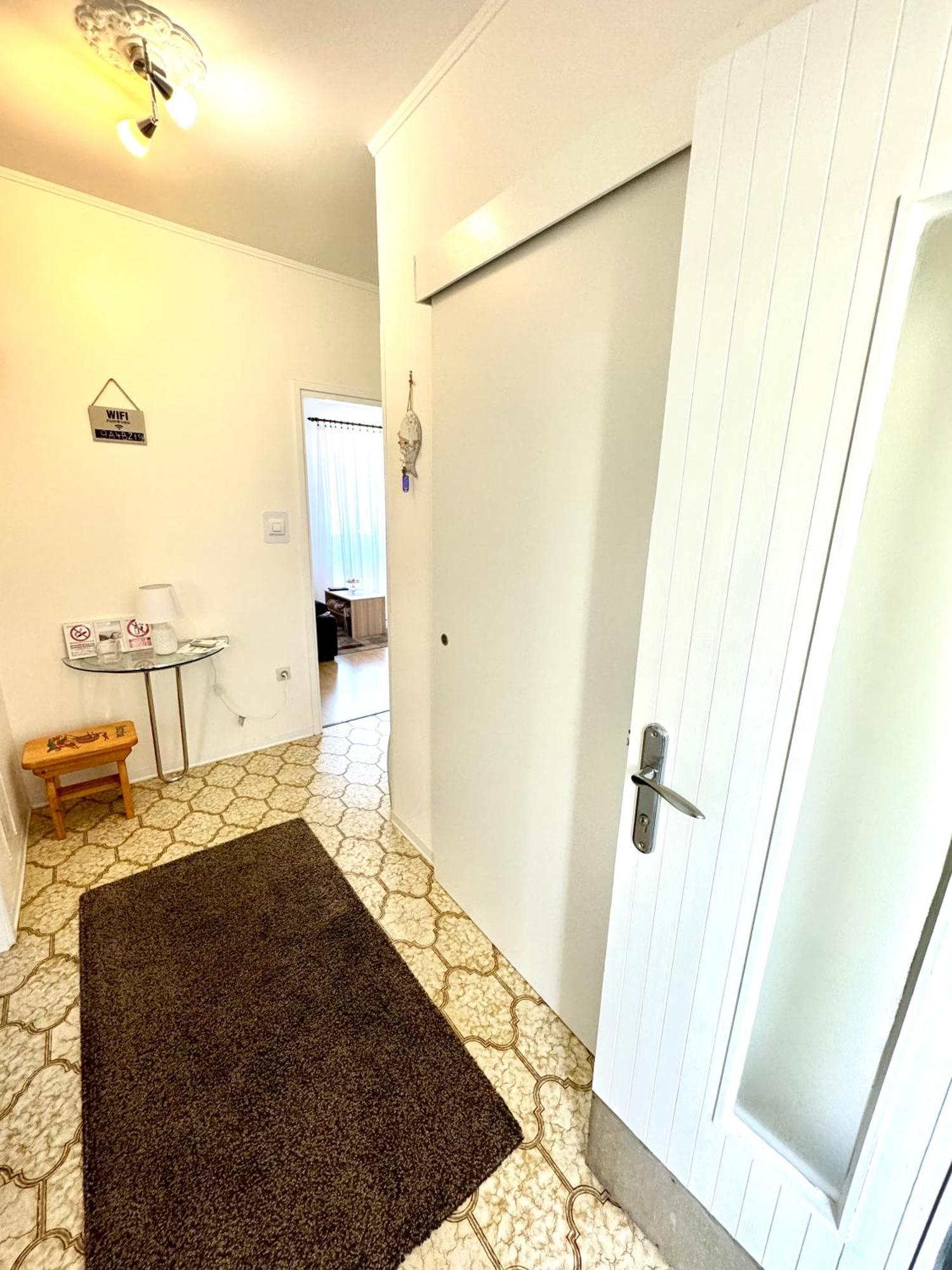 Apartment Kontrada 乌马格 外观 照片
