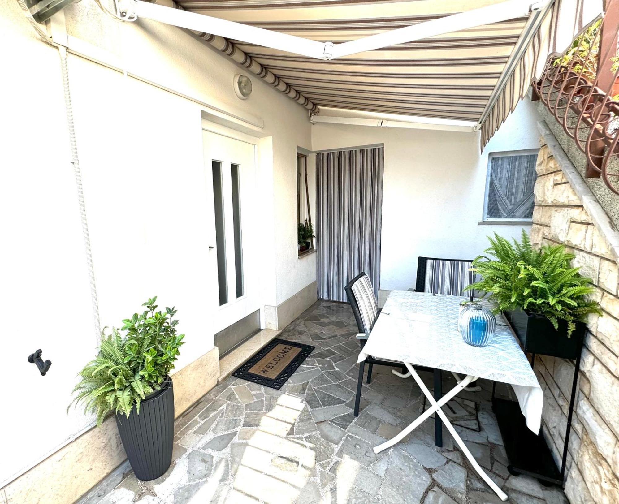 Apartment Kontrada 乌马格 外观 照片